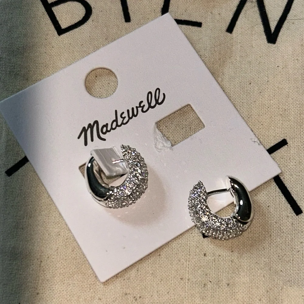 NWT Madewell Pavé Small Hoop Earrings Silver